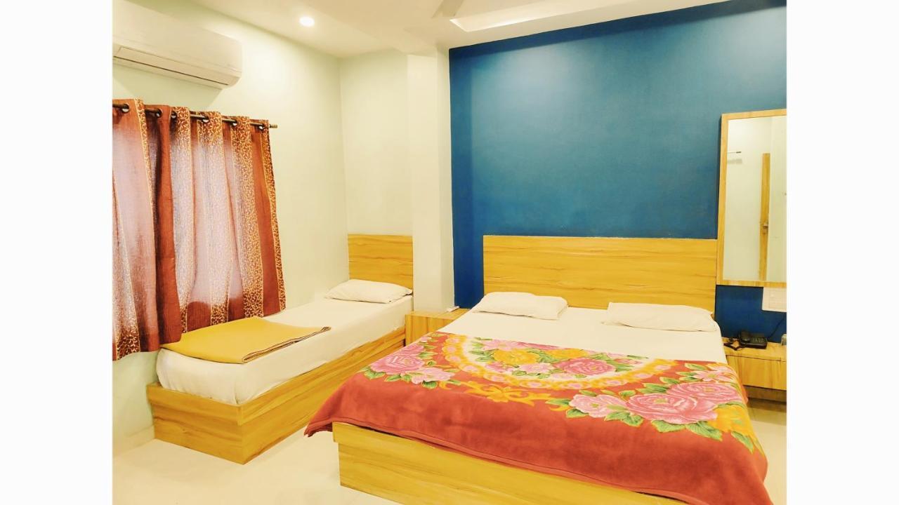 Hotel Guru Kripa - 500Mtr From Shreenathji Temple Nāthdwāra Exterior foto