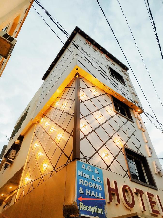 Hotel Guru Kripa - 500Mtr From Shreenathji Temple Nāthdwāra Exterior foto